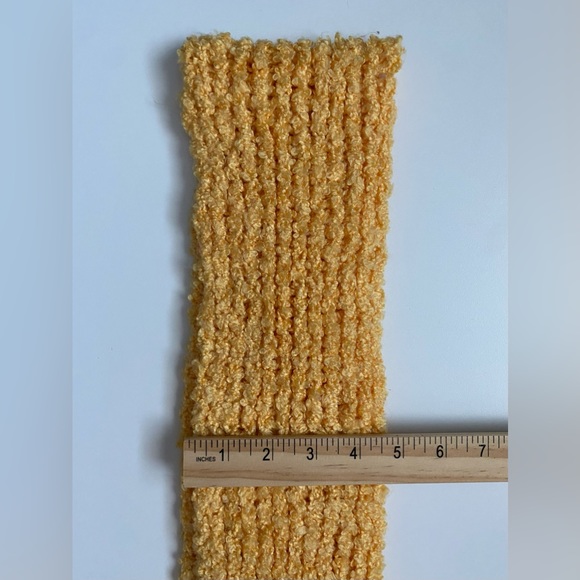 Winter Knit Yellow Scarf - Picture 3 of 3